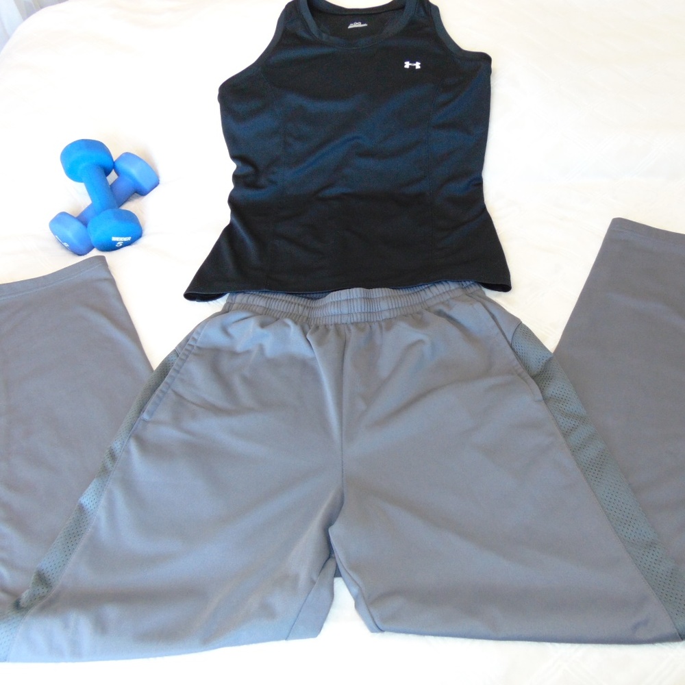 TEK GEAR TRAINING PANTS, Women's size Small, Grey